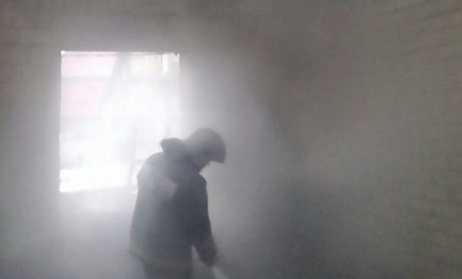 Утром 29 декабря в селе Черкассы Елецкого района произошло загорание квартиры