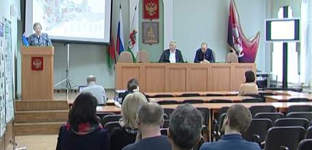 Изменения в правила землепользования и застройки Ельца обсудили на публичных слушаниях
