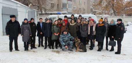 Школьники посетили Елецкий ЛО МВД России на транспорте в рамках профориентации