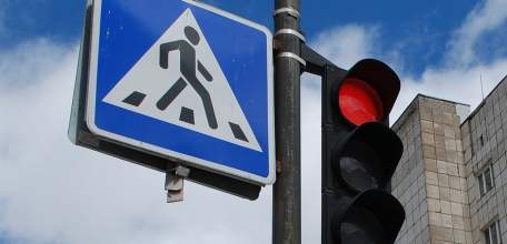 В ходе проведения мероприятий 1-3 февраля сотрудниками ОГИБДД Елецкого района было выявлено 44 нарушения ПДД