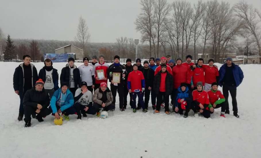 В Елецком районе завершился Кубок по миди-футболу на снегу 8Х8