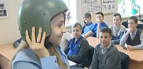 Ученики школы №12 познакомились с работой подразделений ОМВД России по городу Ельцу