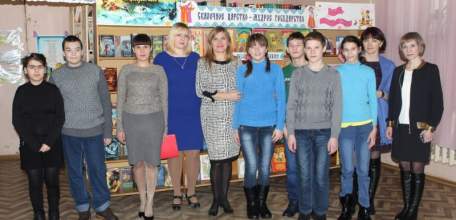 В библиотеках города Ельца стартовал социальный проект «БИБЛИОкольцо»