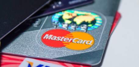 Сотрудники елецкой полиции раскрыли кражу 28 тысяч рублей с банковской карты