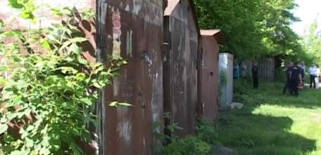 Владельцам незаконных гаражей в Ельце грозит их снос