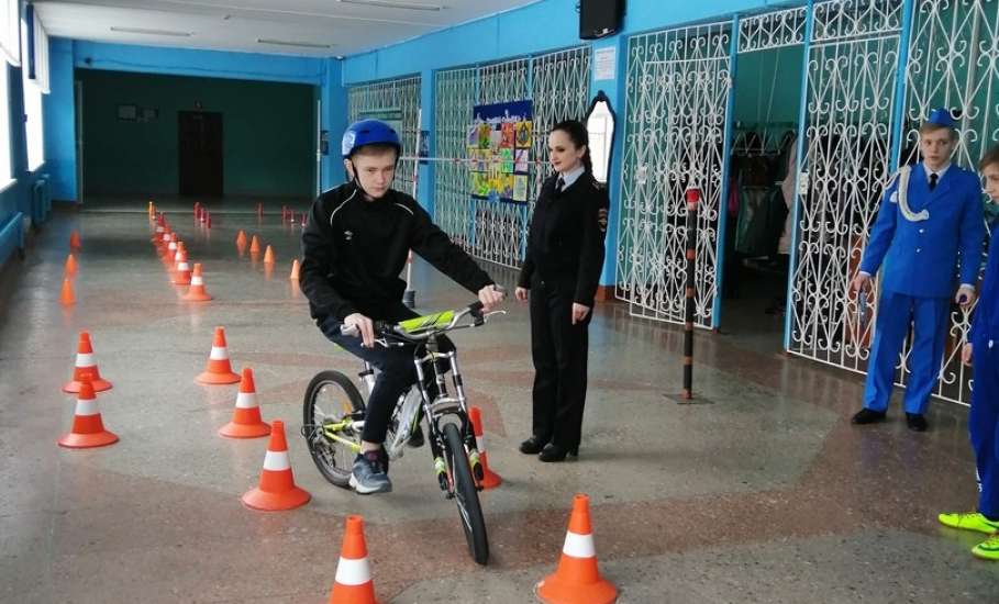 В Ельце состоялся городской этап конкурс «Безопасное колесо»