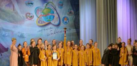 Елецкие хореографические ансамбли «Росинка» и «Серпантин» успешно выступили на международном конкурсе «Ветер перемен»