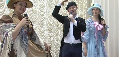 Студенты елецкого филиала РосНоу представили творческую программу на суд жюри фестиваля «Студенческая весна»