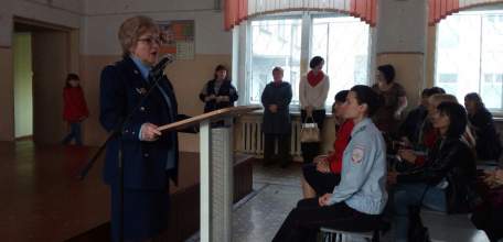 В рамках профилактического месячника &laquo;Вместе - ради детей&raquo; в школе №8 прошло общешкольное родительское собрание