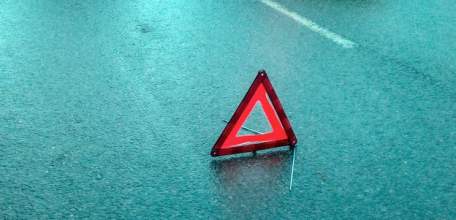 В Елецком районе на автодороге М4 &laquo;Дон&raquo; водитель допустил опрокидывание автомобиля в кювет