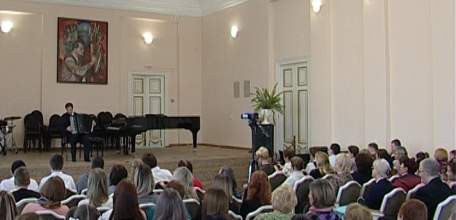 В Елецком колледже искусств состоялся юбилейный концерт