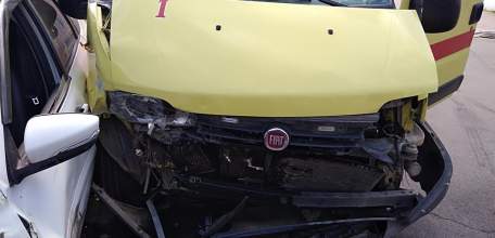 16 мая в Ельце на улице Коммунаров произошло ДТП