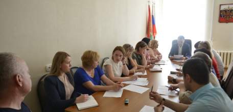 В Ельце продолжается работа по легализации заработной платы