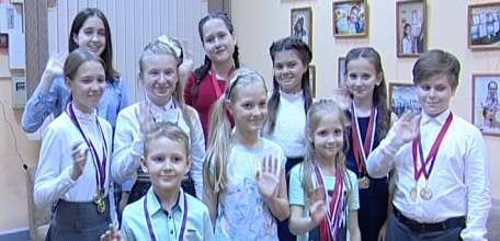 Пианисты и скрипачи ДШИ №2 завершают учебный год победами на различных музыкальных конкурсах