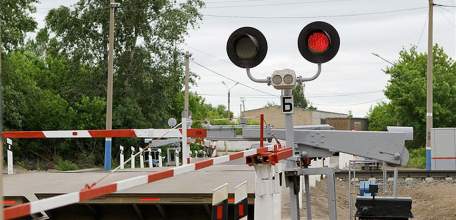 Внимание! Ограничение движения через ж/д переезд