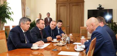 Игорь Артамонов и Абдула Магомедов обсудили развитие сотрудничества Липецкой области и Чеченской республики