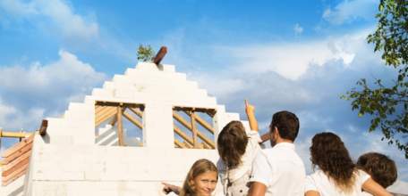 В Липецкой области многодетные семьи получат социальные выплаты на строительство индивидуального жилья