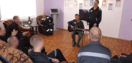 В исправительной колонии №3 города Ельца состоялся концерт, посвященный 39 годовщине со дня смерти Владимира Высоцкого