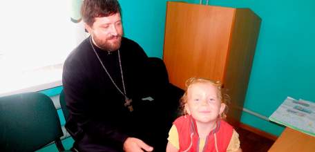 Священнослужители Елецкой епархии посещают летний лагерь в селе Аргамач-Пальна