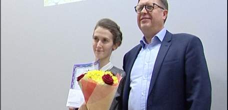 Работников завода &laquo;Прожекторные угли&raquo; отметили Почётными грамотами от руководства области и города