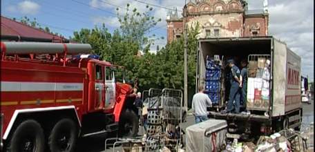Таинственное возгорание в опломбированном кузове: на улице Маяковского горела фура сетевого магазина
