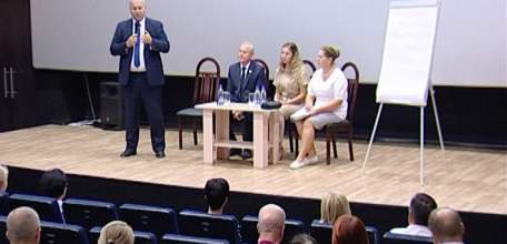 Адреса названы, проблемы озвучены: на очередной встрече и.о.главы города Евгения Боровских искали пути их решения