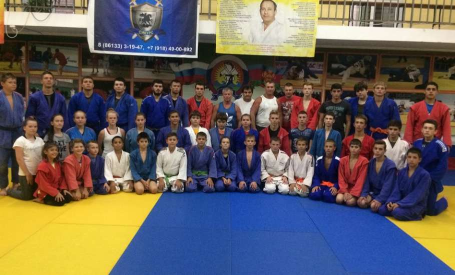 Воспитанники спортшколы «Локомотив» приняли участие в тренировочных сборах по дзюдо и самбо