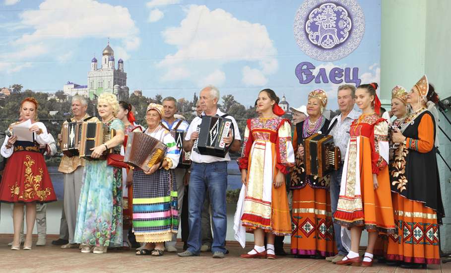 Музыканты-виртуозы выступят на фестивале «Играй, гармонь елецкая!»