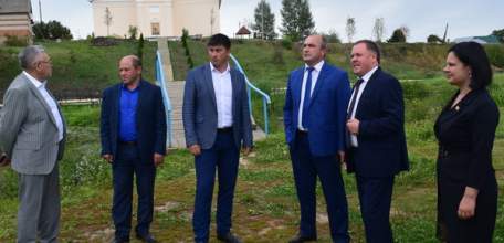 Единороссы проверили реализацию партийных проектов в Ельце и Елецком районе