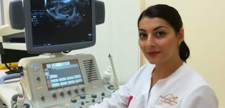 В клинике доктора Шаталова ведёт приём опытный врач гинеколог Танделова Арина Иналовна