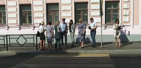 ОНФ в Ельце проверил пришкольные территории на безопасность дорожного движения