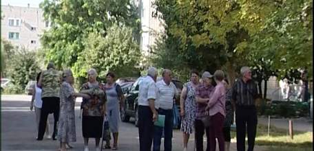 Ельчане продолжают принимать активное участие в улучшении инфраструктуры Ельца