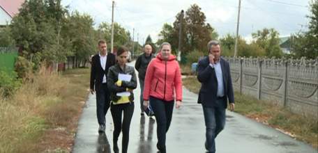 Три из четырёх дорог приняты: в Ельце комиссия проверила качество выполнения дорожных работ в рамках проекта &laquo;Безопасные и качественные дороги&raquo;