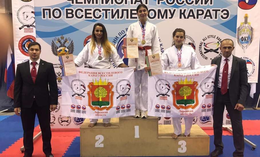Студентка ЕГУ им. И.А. Бунина успешно выступила на чемпионате России по всестилевому карате