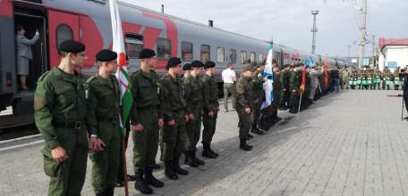 Елецкие старшеклассники принимают участие в военно-патриотической игре Союза городов воинской славы &laquo;Наша сила в единстве!&raquo;