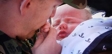 О пособиях жене и ребёнку призывника