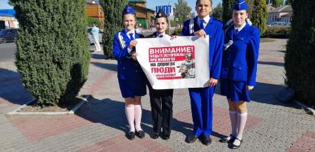 В ходе проведения мотоакции елецкие юидовцы обратились к автовладельцам