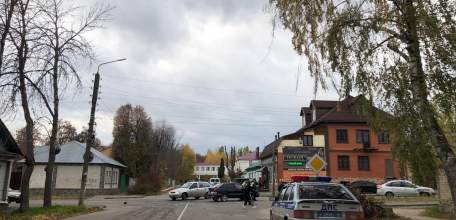 В Ельце на перекрёстке улиц Льва Толстого и Пирогова произошло ДТП