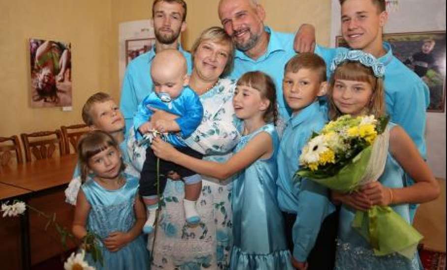 Нацпроект «Демография»: более 1700 семей Липецкой области получили региональный материнский капитал