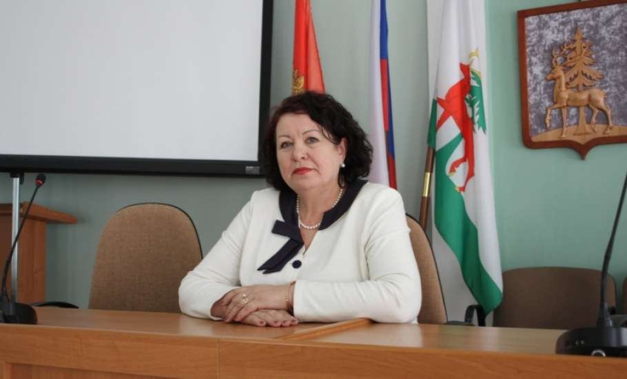 Заместитель главы города Ельца Татьяна Ромашина уходит в отставку