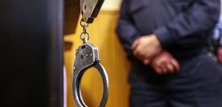 Елецкая полиция задержала подозреваемого в грабеже