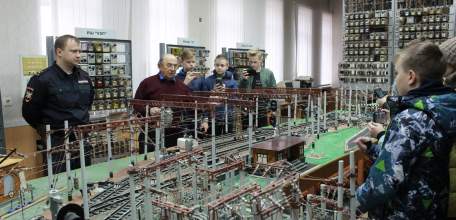 Ознакомление школьников с работой железнодорожного транспорта и правилами безопасности на объектах железной дороги