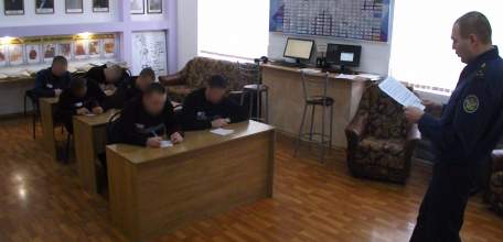 Осужденные исправительной колонии №3 города Ельца приняли участие в викторине по знанию основ христианства и ислама