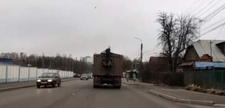 Как происходит уборка города Ельца - всё в одном видео!