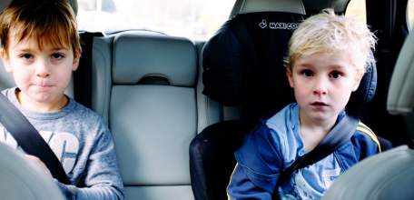 В Ельце сотрудники ГИБДД выявляют нарушения правил перевозки маленьких пассажиров