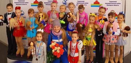 Елецкие фигуристы выступили на соревнованиях в Задонске