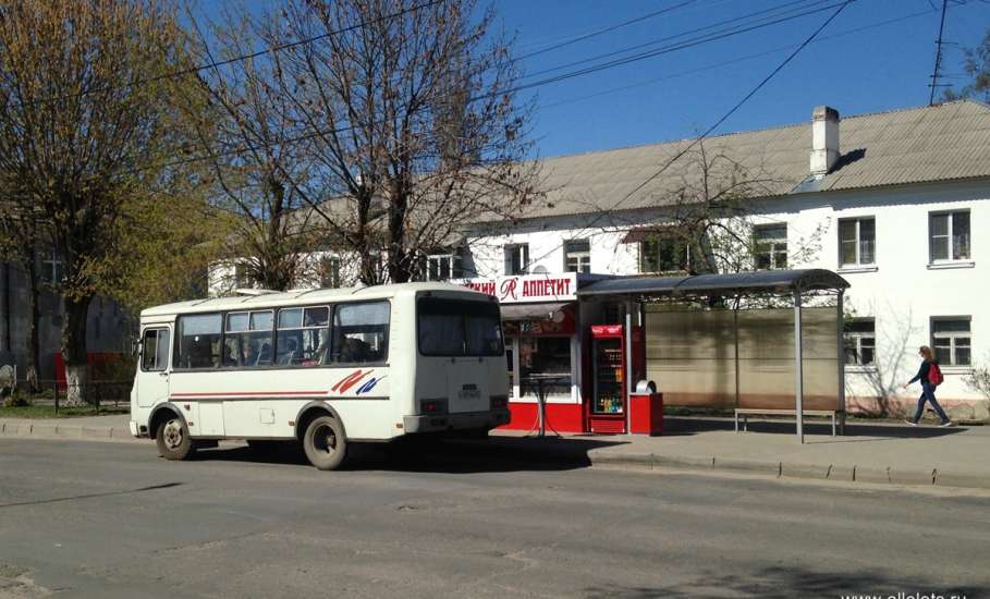 Сотрудники ОГИБДД ОМВД России по городу Ельцу проверили водителей автобусов