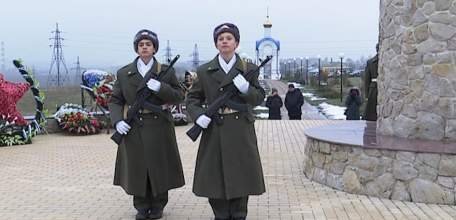 На военно-мемориальном комплексе «Знамя Победы» Елецкого района состоялся митинг