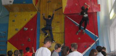 78-ю годовщину Елецкой наступательной операции в городе отметили соревнованиями, образовательными акциями, выставками и концертными программами