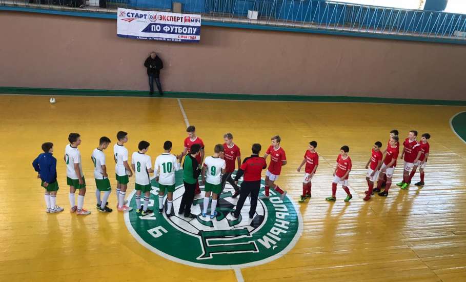 В Ельце состоялся очередной тур Первенства Липецкой области по мини-футболу среди юношей
